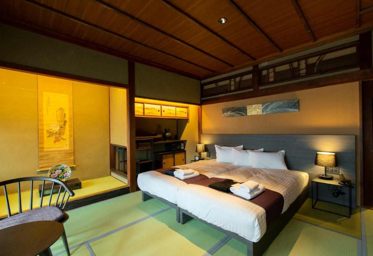 First Cabin Station Kyoto Umenokoji Ryokan Exterior photo
