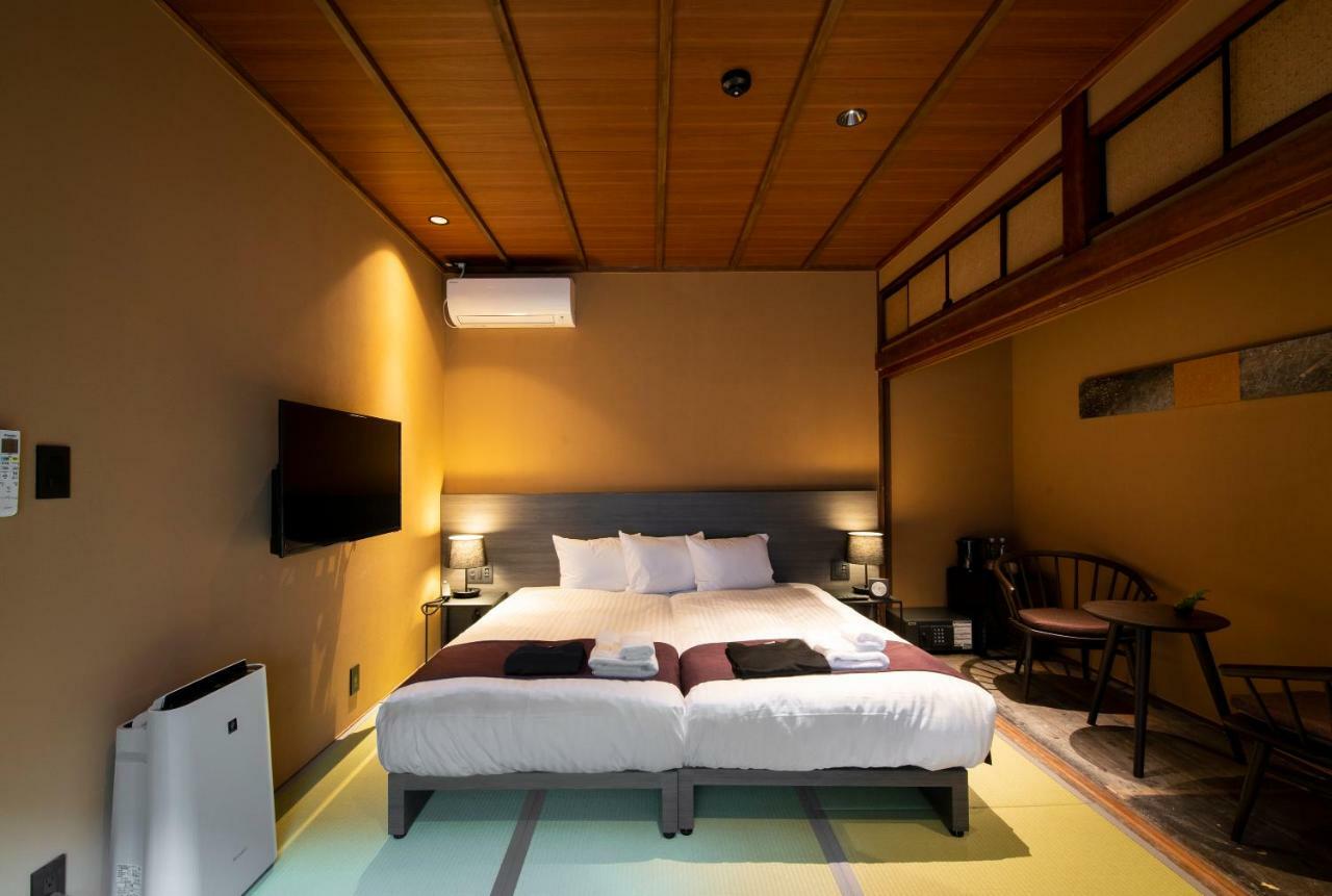 First Cabin Station Kyoto Umenokoji Ryokan Exterior photo